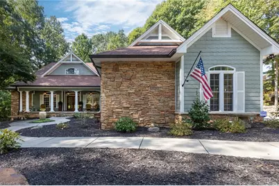 139 N Harbor Watch Dr. N Harbor Watch Drive, Statesville, NC 28677 - Photo 1