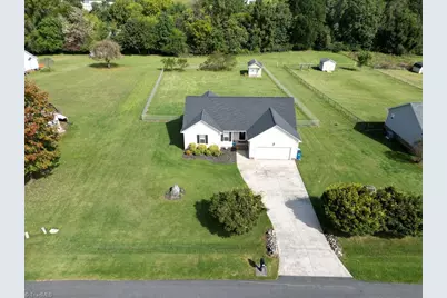 7503 Inglewood Road, Burlington, NC 27215 - Photo 1