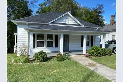 643 Willow Street, Mount Airy, NC 27030 - Photo 1