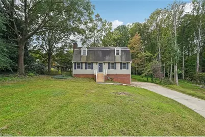 732 Luxbury Road, Winston-Salem, NC 27104 - Photo 1