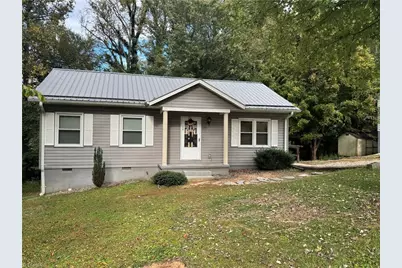 126 Hill Street, North Wilkesboro, NC 28659 - Photo 1