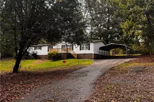 181 Fox Walk Ln, Pilot Mountain, NC 27041 - Photo 1