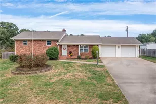 306 Lenalan Dr, Lexington, NC 27295 - Photo 1