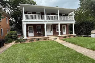 720 S Hawthorne Rd, Winston-Salem, NC 27103 - Photo 1