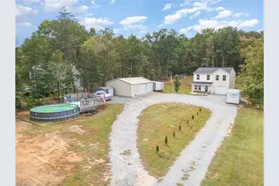 402 Wedgewood Drive, Lexington, NC 27292 - Photo 1