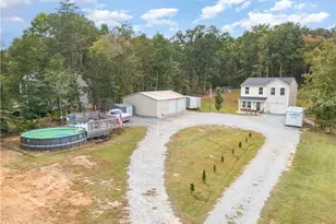 402 Wedgewood Dr, Lexington, NC 27292 - Photo 1