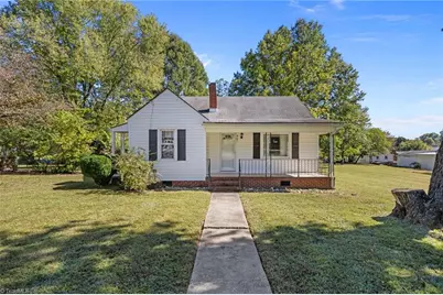 401 N 4th Avenue, Mayodan, NC 27027 - Photo 1