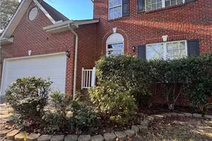 3861 Parkway Vista Rd, Greensboro, NC 27409 - Photo 1