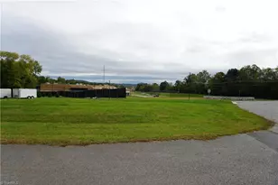 01 Draughn St, Dobson, NC 27017 - Photo 1