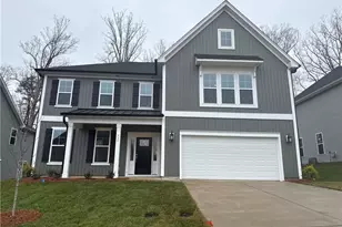 737 Cinnamon Hl Dr, Winston-Salem, NC 27106 - Photo 1