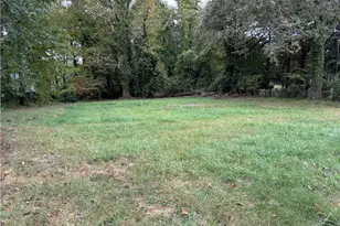 3520 N Rockingham Rd, Greensboro, NC 27407 - Photo 1