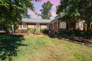 2812 Lenoir Dr, Greensboro, NC 27408 - Photo 1