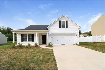 173 Konnoak Village Circle, Winston-Salem, NC 27127 - Photo 1