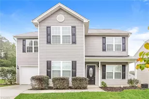 10 Grace Chapel Ct, Greensboro, NC 27405 - Photo 1