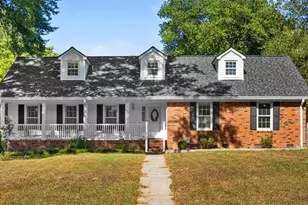 801 Gretchen Ln, Greensboro, NC 27410 - Photo 1