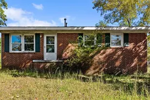 400 Kings Dr, Eden, NC 27288 - Photo 1