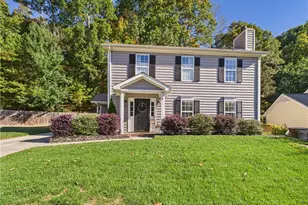 3 Ridgemore Ct, Greensboro, NC 27407 - Photo 1