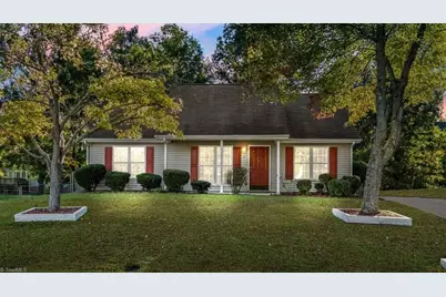 17 Glendale Oaks Court, Greensboro, NC 27406 - Photo 1