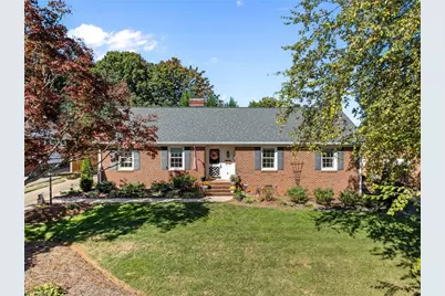 2910 New Hanover Drive, Greensboro, NC 27408 - Photo 1