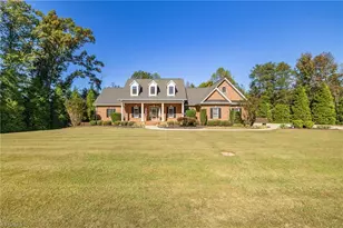 135 Roberson Ln, Reidsville, NC 27320 - Photo 1