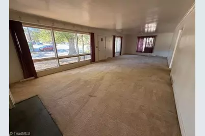 32 Vance Circle, Lexington, NC 27292 - Photo 1