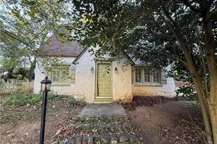 605 Fairview Dr, Lexington, NC 27292 - Photo 1