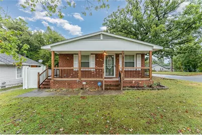 915 Park Street, High Point, NC 27260 - Photo 1