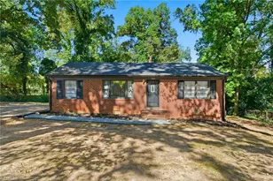 1907 Apex Pl, High Point, NC 27260 - Photo 1