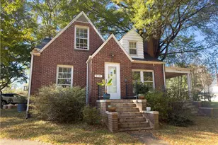 110 Harris Ave, Elkin, NC 28621 - Photo 1