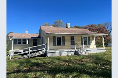 862 N Franklin Road, Mount Airy, NC 27030 - Photo 1