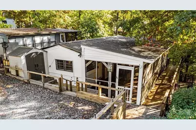 127 Pier Avenue, New London, NC 28127 - Photo 1