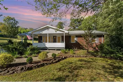 443 E Pritchard Street, Asheboro, NC 27203 - Photo 1