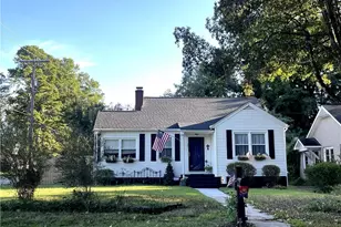 601 W Westwood Ave, High Point, NC 27262 - Photo 1