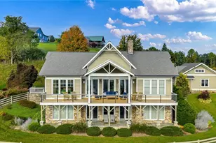 871 Fox Den Ln, Sparta, NC 28623 - Photo 1