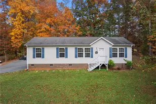 189 Panther Ln, Thomasville, NC 27360 - Photo 1