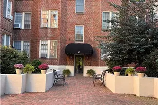 828 N Elm St, Greensboro, NC 27401 - Photo 1