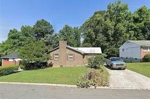 1512 Hooks St, Greensboro, NC 27401 - Photo 1