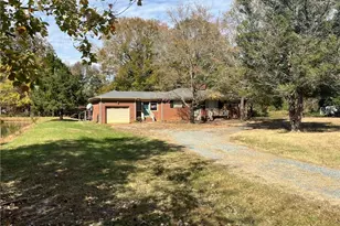 2520 Staley Snow Camp Rd, Siler City, NC 27344 - Photo 1