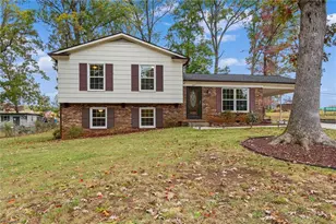 257 Logan Ct, King, NC 27021 - Photo 1