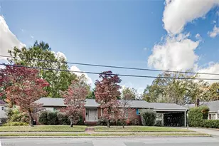 922 S Cox St, Asheboro, NC 27203 - Photo 1