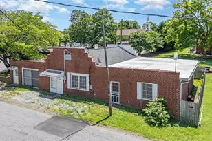 111 W Starmount Ave, Liberty, NC 27298 - Photo 1