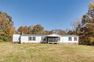 1522 Hopewell Friends Rd, Asheboro, NC 27205 - Photo 1