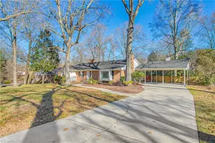 411 Shadowbrook Dr, Burlington, NC 27215 - Photo 1