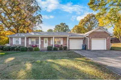 424 Avon Street, Mocksville, NC 27028 - Photo 1