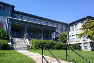 327 Cherry St, Mount Airy, NC 27030 - Photo 1