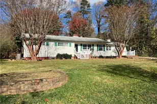 126 Mayfair Dr, Winston-Salem, NC 27105 - Photo 1