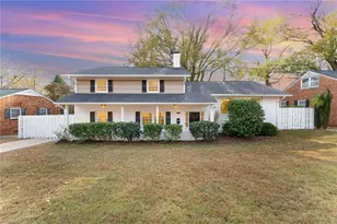 2915 New Hanover Dr, Greensboro, NC 27408 - Photo 1