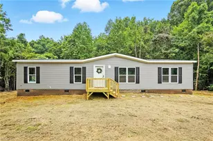 161 Crape Myrtle Ln, Wadesboro, NC 28170 - Photo 1