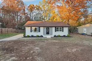 514 Clark Ave, Greensboro, NC 27406 - Photo 1