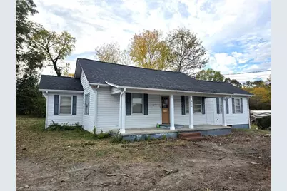 816 Banner Street, Mount Airy, NC 27030 - Photo 1